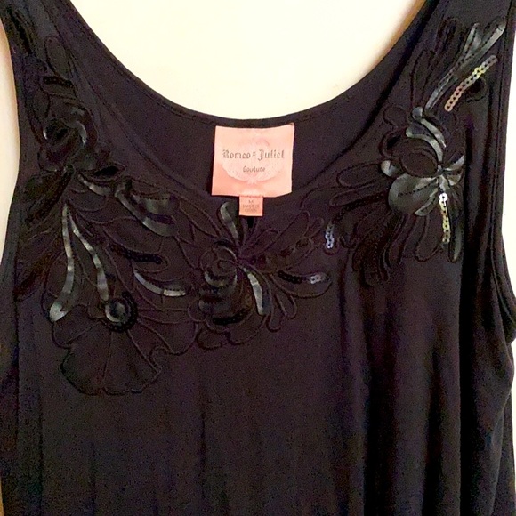 Couture Embellished Embroidery Sequin Black Top - Picture 3 of 12